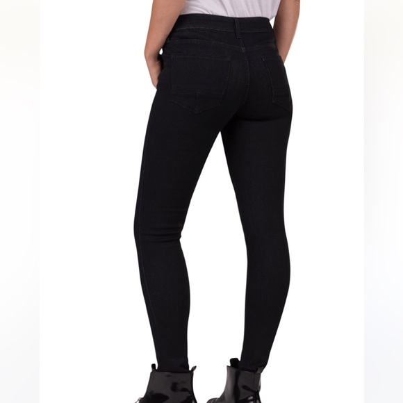 TAGS Skinny Mid Rise Jeans - Picture 2 of 7